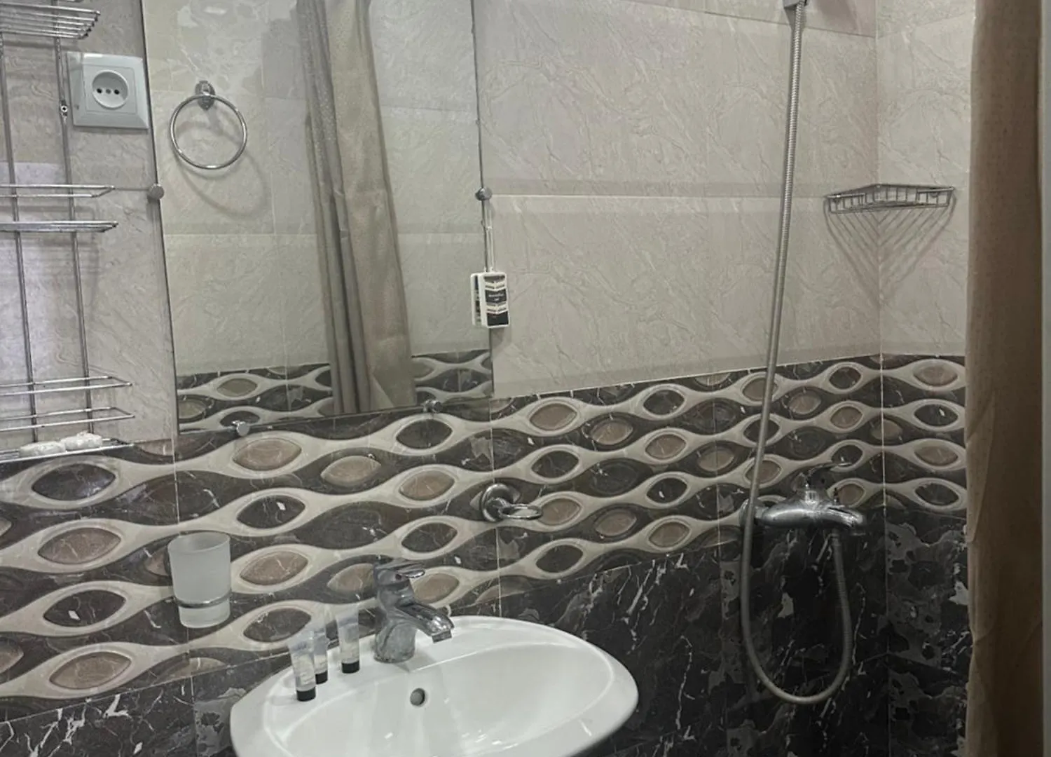 Hotel Nice Home Tiflis