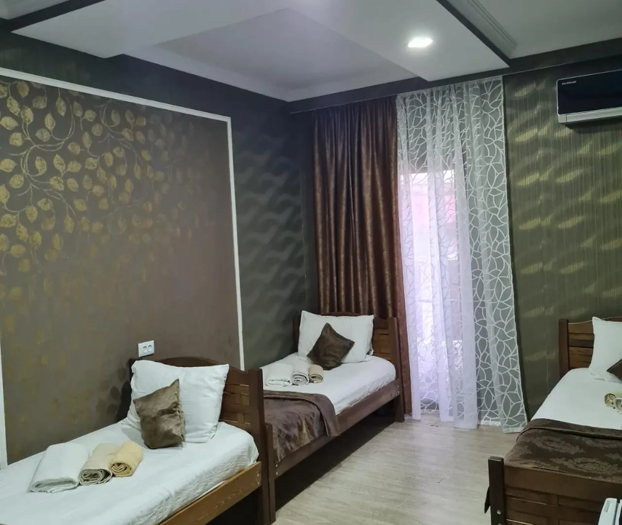 Hotel Nice Home 第比利斯 格鲁吉亚